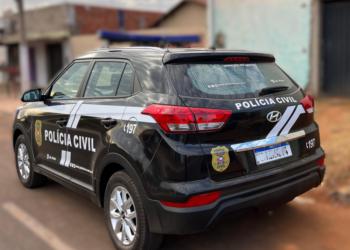 Polícia Civil cumpre mandados e apreende autor de homicídio em Água Boa