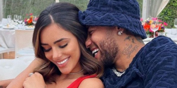 Neymar se derrete ao exibir fto de quando conheceu Bruna: ‘Mulher da minha vida’