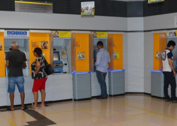 Governo do Estado paga salário nesta segunda