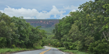 Trânsito no Portão do Inferno é liberado no sistema de pare e siga