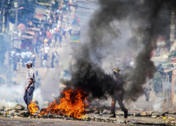 Mais de 1.500 presos fogem em meio a protestos após eleições em Moçambique