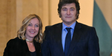 Itália concede cidadania a Javier Milei durante visita oficial do argentino