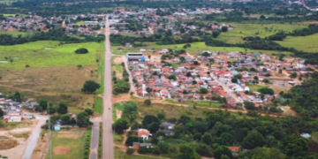 Estação de esgoto deve ser transferida para local distante de escola