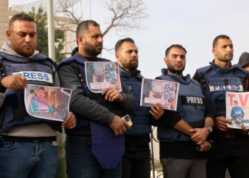 Ataques de Israel a Gaza deixam pelo menos 45 mortos, entre eles cinco jornalistas de emissora de TV