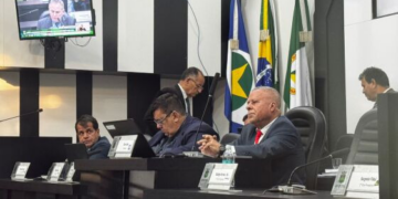 Vereadores de Cuiabá ignoram rombo bilionário e aprovam contas de Emanuel