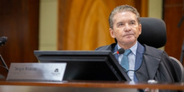 Sérgio Ricardo diz que pessoas estão morrendo no HMC por falta de estrutura mínima; “Chegamos no caos total”