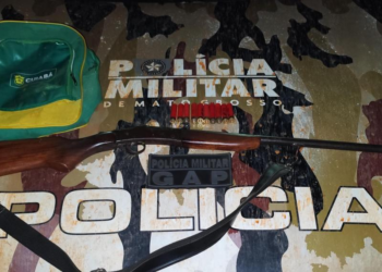 PM prende dupla por tráfico de drogas, apreende 180 porções de cocaína e duas armas