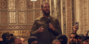 Novo líder da Síria diz que pode levar 4 anos para organizar eleições no país