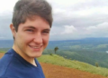 Pais de estudante de medicina assassinado há 10 anos desabafam: "Por uma caminhonete perdeu a vida"