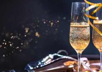 Mensagem de Ano-Novo 2025 para família: frases para mandar a quem importa