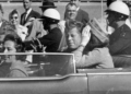 Assassinato de John Kennedy é alvo de teorias da conspiração há seis décadas; conheça a versão oficial e as especulações