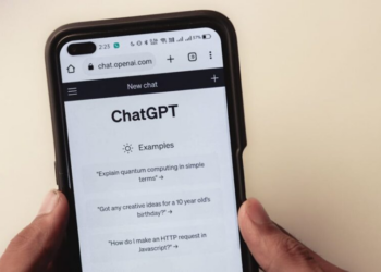 A Inteligência Artificial no trabalho intelectual e criativo: ajudante ou substituto?