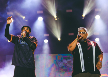 BaianaSystem convida Marcelo D2 e BNegão e faz show animado em Salvador