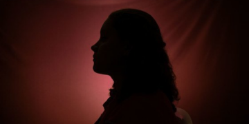 Ativista de gênero mira debate mais amplo sobre equidade e masculinidades entre lusófonos