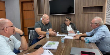 Emanuel deixou dívida de R$ 40 milhões com empresa de coleta de lixo; nova gestão vai quitar