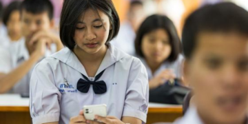 Agências no sudeste da Ásia usam inteligência artificial para proteger mulheres e meninas