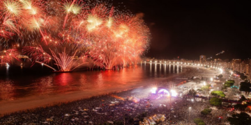 Previsão do tempo para o Ano Novo 2025: clima diversificado marca a virada no Brasil