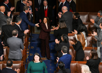 Com segurança reforçada e Kamala de anfitriã, Congresso dos EUA inicia certificação de vitória de Trump