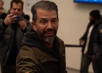 Donald Trump Jr. visita Groelândia após pai dizer que 'propriedade e controle' do país pelos EUA são 'necessidade absoluta'