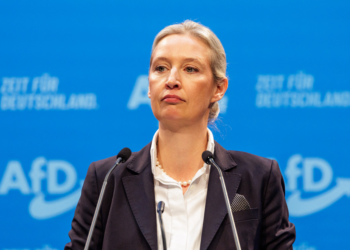 Líder da extrema direita alemã defende campanha de expulsão de estrangeiros residentes na Alemanha