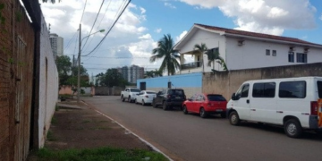 Homem é assassinado a tiros em casa de apoio em Cuiabá