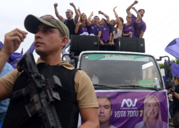 Prefeito é assassinado no Equador em meio a disputa presidencial