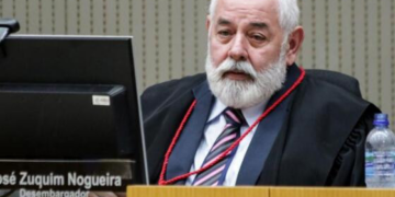 TJ cria comissão para revisar horas extras