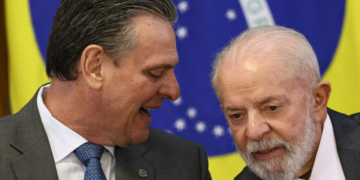 Governo Lula libera compra de R$ 479 milhões em maquinários com emendas suspensas