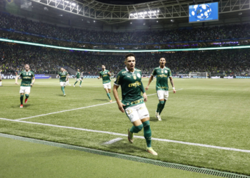 Palmeiras luta para ser o primeiro tetra do Paulista em mais de cem anos