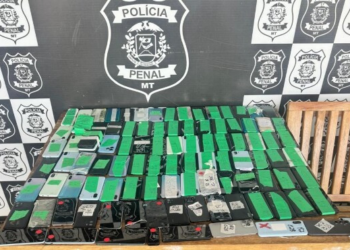 Mais de 870 celulares são retirados de presídios em Mato Grosso