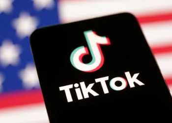 TikTok sai do ar nos EUA e anuncia que espera acordo com Trump