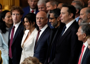 Trump anuncia "fim da censura" nos EUA