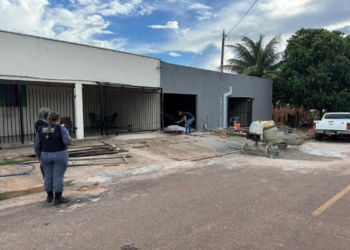 Empresário é executado em frente de obra comercial