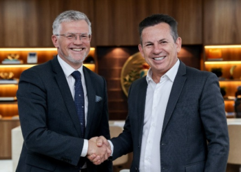 Embaixador convida Mauro para visitar a Ucrânia