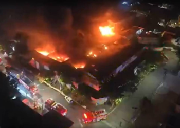 Incêndio atinge fábrica de isolantes térmicos em SP