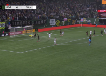 Um golaço espetacular do Vancouver Whitecaps na semana de abertura da MLS