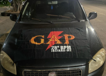 PM apreende armas e prende homem suspeito de ameaçar esposa de morte