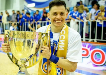 McDonald's e Coca 'piratas', internet clandestina e câmbio paralelo: como brasileiros vivem na Rússia após 3 anos de guerra na Ucrânia