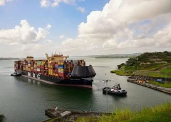 Panamá recua, se afasta da China e EUA comemoraram; Trump diz não estar 'feliz', mas elogia 'concessões'