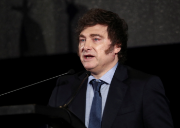 Milei nomeia por decreto juízes para a Suprema Corte e abre nova crise na Argentina