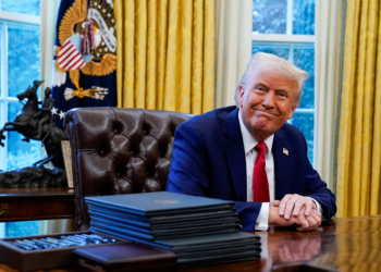 Trump diz que Musk não pode e não fará nada sem aprovação; Casa Branca afirma que bilionário não recebe salário dos EUA