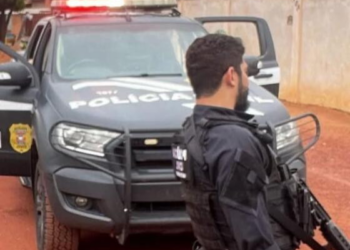 Polícia prende integrantes de facção e resgata vítimas de sequestro e tortura