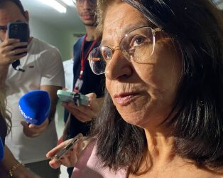 Mais de 130 alunos com deficiência estão sem aula em Cuiabá por falta de cuidadoras