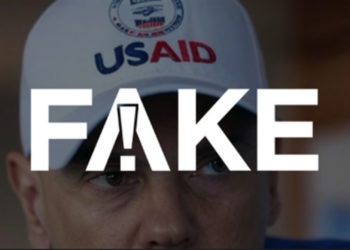 É #FAKE foto que mostra Alexandre de Moraes usando boné da USAID