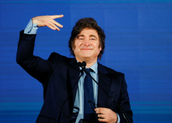 Milei promove criptomoeda em post, faz valor subir e colapsar em seguida; presidente argentino pode ser alvo de investigação