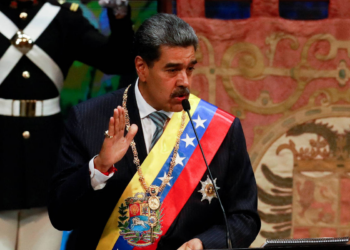 É preciso tirar Maduro do poder na Venezuela, mesmo que pela força