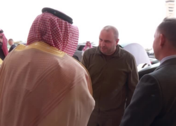 Ucrânia e Rússia chegam a acordo de cessar-fogo no Mar Negro, anunciam EUA