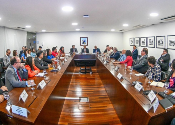 Centrais sindicais pedem isenção de Imposto de Renda sobre PLR