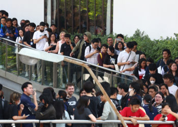 Terremoto de magnitude 7.7 causa tremores e evacua prédios no Centro de Bangkok, na Tailândia; VÍDEOS