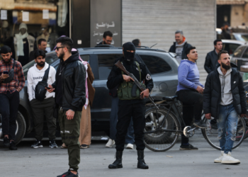 Após denúncias de limpeza étnica, Ministério da Defesa sírio anuncia fim de operação militar